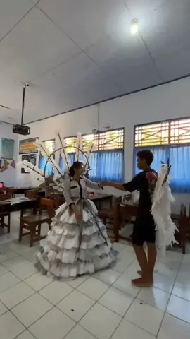fashion show recycle costum  #CapCut #fyp 