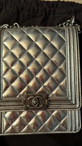 Choose preloved. #fyp #preloved #junebugsvintageluxury #prelovedluxuryhandbags #prelovedchanel 