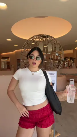 bury me in these shorts pls @PEPPERMAYO ❤️ #fitcheck #bubbleshorts #bloomers 