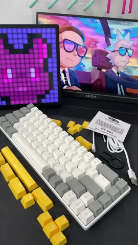 #keyboardwarrior #keyboardasmr #keyboards #TikTokShop #GamingOnTikTok #tiktokmademebuyit #mechanicalkeyboard #gamingkeyboard 