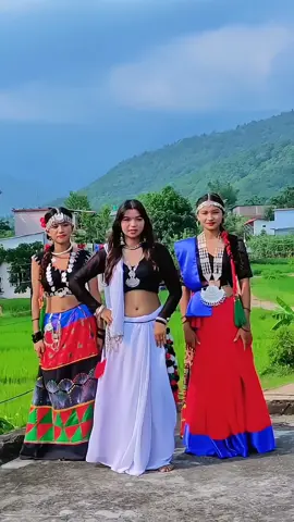 #😝😝😝😝😝 #fyp #viral #video #goviral #tiktoknepal #tharuni #binu 
