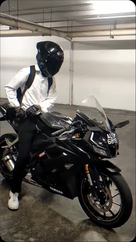 #aqeelrazin #hansdamien #tengkudenniezlouis #deinzasher #wattpad #fictionalcharacters #bikers  #raff #explore #fyp  #xyzbca #bikerlife #bikerboy #blackvibes #bikers #sportbike #biketok #BookTok 