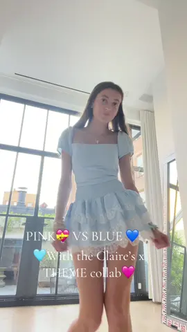 P I N K  O R  B L U E?⭐️✨💘🩵🩷🩵🩷 which team are you??? I love styling my theme outfits with my @Claire’s x THEME collab!!🩷🩵 #theme_nyc #claires #collab #pink #blue #jewelry 