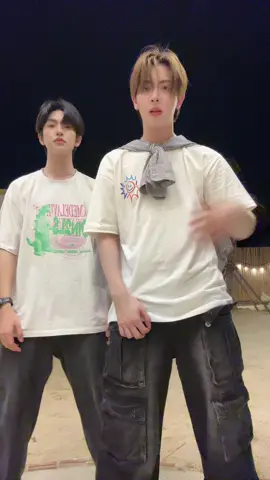 ✌🏻✊🏻🖐🏻@Kim_stp 