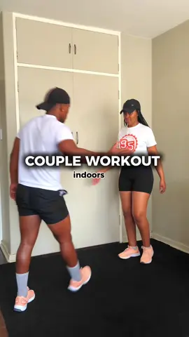 POWER COUPLE MUST BURN CALORIES TOGETHER 💯🔥 There you have it💦 #foryou #viral #reels #inspiration #couple #coupleworkout #homeworkout @flavinflay 