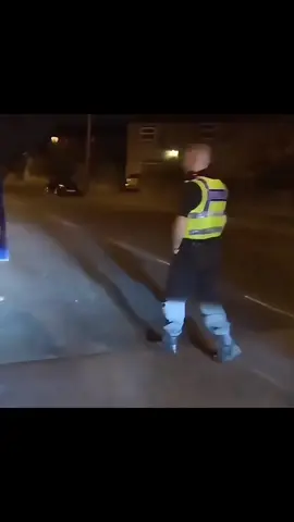 #police #cops #policeofficer #copsoftiktok #policeoftiktok #copsontiktok #policeman #policegirl 
