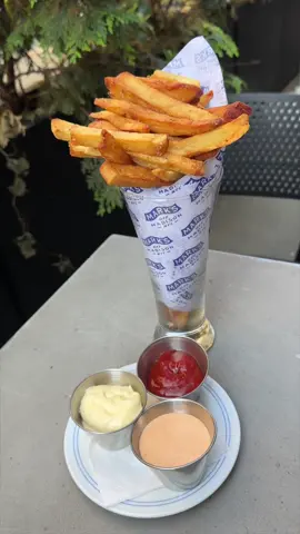 The BELGIAN FRIES from @Mark’s Off Madison in NYC were voted the BEST FRIES IN NEW YORK CITY! 🍟🗽 We can definitely see why! 🤤 #DEVOURPOWER #fyp #foryou #foodtiktok #marksoffmadison #marksoffmadisonnyc #fries #bestfriesnyc #nyc #nycfood #nycfoodies #foodies #foodblog #crispy #bestfoodnyc 