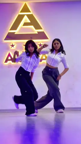 Rihanna - Rude Boy ( KARYO REMIX )🎶🎶 #fyp #explore #bahrain #auraartscentre #bahraintiktokers🇧🇭 #bahraingp #tiktokviral #fypシ #dance #dancevideo #trending 