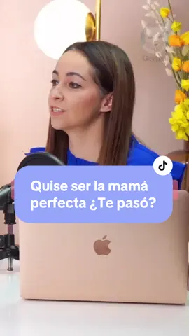 ¿Tú también quisiste ser la mamá perfecta a costa de todo?  Encuentra nuestro episodio completo en todas las plataformas de podcast, incluyendo YouTube y Spotify. 🎙️ @analore.co @nutripediabyvane  Gracias a @gerbermexico por patrocinar este podcast y brindarnos snacks adecuados con el tamaño y textura ideal para nuestros bebés.   .    .  #podcast #comidaparabebé #snacks #desarrolloinfantil #alimentacióncomplementaria#maternidad#alimentacioninfantil 
