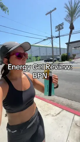 Bare Performance Nutrition Endurance gel! I love these gels because they are made with whole foods. I prefer the Apple Cinnamon flavor bc it didn’t give me heartburn. Check them out on @The Feed  #energy #runningnutrition #fueling #runfuel #bareperformancenutrition #mango #marathoner #marathontraining 