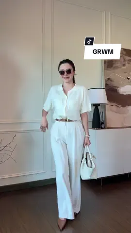 @STUDIO UNKNOWN 🤍🤎 #whattowear #allwhite #allwhiteoutfit #allwhiteoutfitideas #outfit #outfitideas #outfitinspo #outfitinspiration #fyp #คลาสแฟชั่น #คลาสแต่งตัว #style #styling #stylingideas #styleinspiration #styleinspo #TikTokFashion #ชุดขาว 