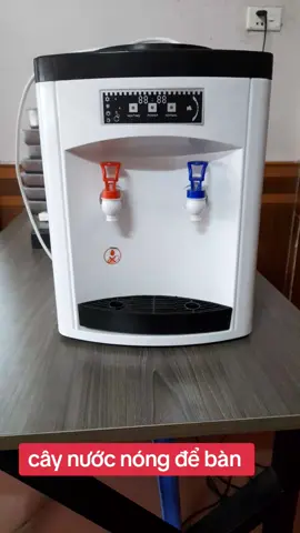 cây nước nóng để bàn .có 2 chế độ .một bên nóng .một bên nước nguội .nhỏ gọn để bàn .tiện dụng.