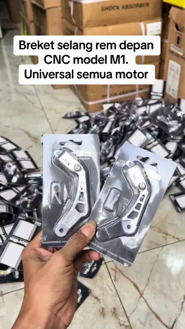 Breket selang rem depan CNC model M1, impor gorilla. Universal semua motor bisa.