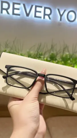 Gọng kính nhựa nam cao cấp nhà Eyeplus giá chỉ hơn 100k 😨 Săn ngay 👇🏻🛒#thoitrang #gongkinhthoitrang #kinhthoitrang #kinhnam #kinhmateyeplus #gongnam 