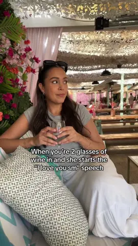 This wine tastes like being soppy for no reason at all #fyp #foryoupage #trending #friend #bestie #cocktails #wine #drinkswiththegirls #whenilookupattheclouds 