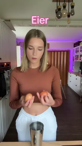 ‼️👀WOO lernt sie immer diese Jungs kennen ?👀🤣🤣🤣🤣🩷#bilderbuchfamilie #schoen_blond #prank #comedyvideo #muttertochter #lustig @Antonia 🩷