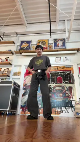 おしゃれなカフェに行ったので 踊っといた！w #da_ice #ayumuimazu #superstar 