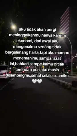 yakinlah didunia ini masih ada perempuan yg setia menemani disetiap proses lelakinya😇 #rumahtangga #istrisetia #pasangansuamiistri #fyppppppppppppppppppppppp 