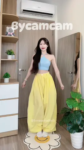 Mê cái dáng quần này quá ✨🍃🌸 #luvyourselfnth #bycamcam #quanongrong 