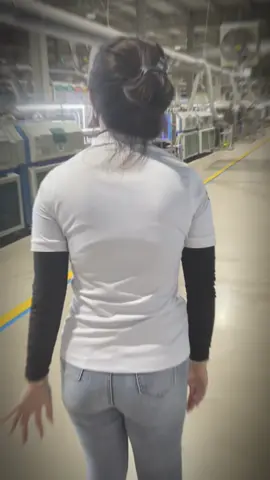 Làm QC cũng nhàn , hàng ok thì nói chuyện vui vẻ , hàng hong ok thì thôi #xuhuongtiktok #côngnhân ❤️