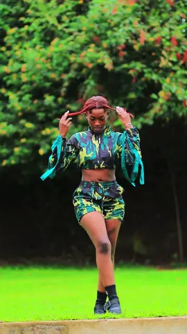 🎶Just hold up, who badder dan? 🎶😍😍 dc @DREX🪐 #kendiqofficial #kendichristine #qhendie 
