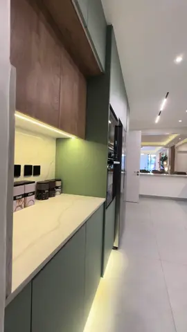 New and executive 3 Bedroom plus Dsq Apartments.  Located in Parklands. The development boasts of a total of 64 units with good finishes.  3 Bedroom plus SQ Size: 250 sqm Price: Kshs 22M AMENITIES: Full backup generator Gym Kids play area  Completion Date: April 2025  #guidingyouhome #parklands #4bhk #UNzone #3bhk #apartments #property #listings #investments #forsale #nairobikenya🇰🇪🇰🇪🇰🇪🇰🇪💯💯 