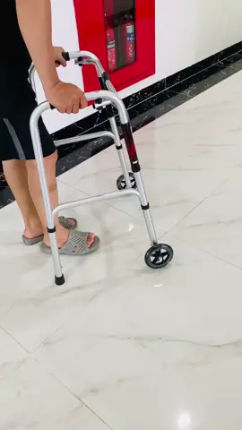 #khungtapdi Khung tập đi cho người già, bệnh nhân sau tai biến Lucass W57 - bánh lớn 5 inch tiện dụng