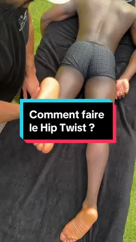 Comment réaliser un hip twist lorsque le massé est sur le ventre et offrir un autre angle de massage permettant un légère étirement de hanche ? Voici une petite variante à tester et dites moi des nouvelles en commentaire :)  Enregistre Like et commente si tu veux plus de vidéos de ce style  #tuto #massagetherapy #massage #massagem #massoterapia
