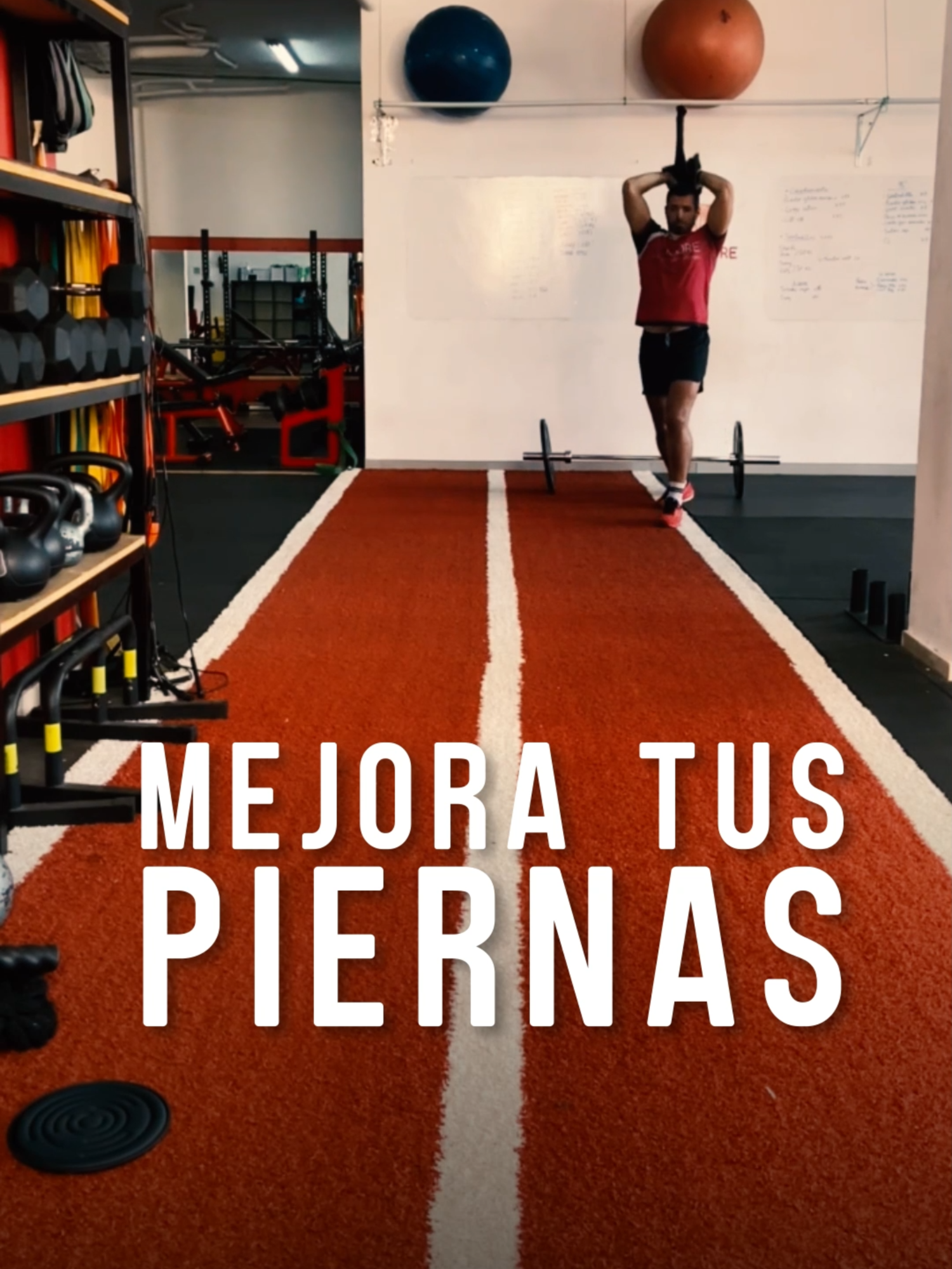 ¿Estás listo para un nuevo #reto? . Te tenemos un nuevo #Tip  para que saques unas #piernas muy fuertes en poco tiempo 🦵🏻 #entrenamiento #gymshark #gym #GymTok #zancadas #bemore #fit #trucos