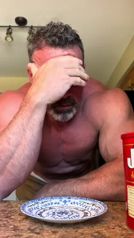 Portion sizes are a BIG DEAL!!! #fitnesstips #healthylifestyle #bodybuilder #fitnesscoach 