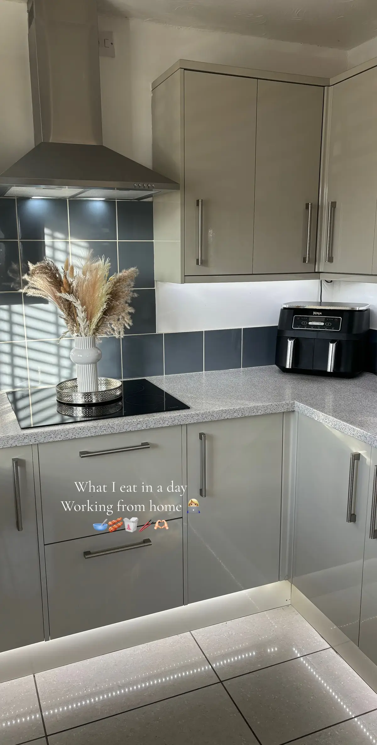 What i eat in a day working from home 👩🏼‍💻 #wieiad #wieiadrealistic #whatieatinaday #caloriedeficit 