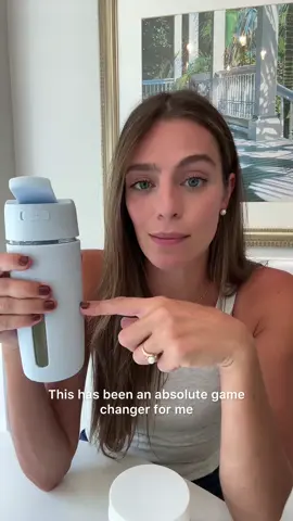 Can we talk about how cool this bottle is too??! 🌪️ #cellularhydration #cellularhealth #hydrationtips #hyaluronicacid #collagendrink @Perelel 🖤