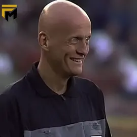Pierluigi Collina, o árbitro temido💀 #pierluigicollina #arbitro #juiz #italia #futebol 