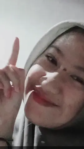 ☝🏻🤪#masukberanda #foryoupage #4u #liriklagu #gayabebas #xyzbca