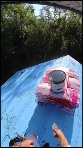 Easy job #roofing #working #construction #solo #florida #roofer #roofs #work #tools #roof #worker #job #jobsite #nails #DIY #contractor #Summer #hot 