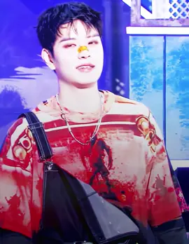 someone check on chan🥲 #seungmin #kimseungmin #straykids #skz #stay #straykidsedit #skzedit #kpop #edits #viral #foryou 