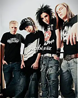 #TOKIOHOTEL este o este? 🫦#tomkaulitzedit #georglistingedit #gustavschaeferedit #billkaulitzedit #fy #xcyzba #2000s @Tokio Hotel I’m back guysss