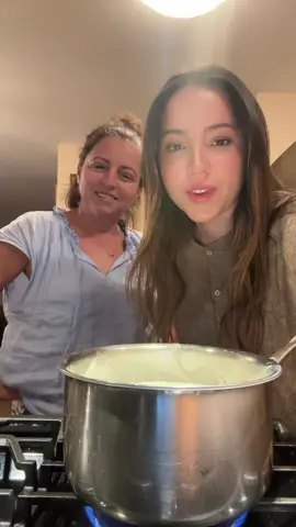 making yogurt with my mom 🇦🇱 (literally half this video disappeared some how 🥲) #albanian #yogurt 