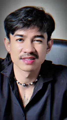 selain TIDAK TAU TERIMKASIH, ternyata dia juga GAK TAU DIRI...