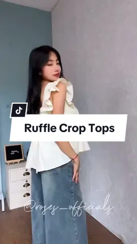 Cute ruffle top #koreanoutfit #koreanblouse #blouse #blousemurah #koreanstyle #outfitkorea #bajumurah #cuteoutfits 