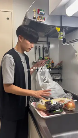 肉食べてスタミナ付けようと思いまして#一人暮らし #Vlog #自炊 