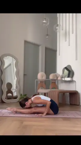 yoga #yoga  #foryoupage #fouryou #viral #vaiprafy #vaiprofy #CapCut #body 