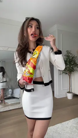 🥢🎀🤗 #justforfun #demure #fyp 