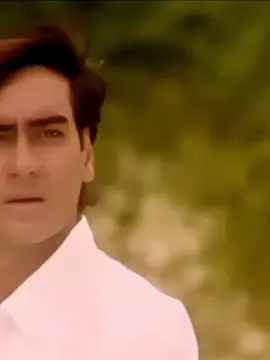 Romantic song 🫶🏻 #kyatummujhsepyarkarteho #ajaydevgan #juhichawla 