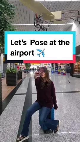 Mis bellas es hora de elevar el nivel de nuestras fotos! 📸  Les muestro 3 poses creativas y divertidas para que tus fotos en el aeropuerto sean inolvidables.  ¡Olvídate de las selfies aburridas! ¿Quién se anima a probarlas? 😜✨ Comenta cuál es tu favorita y etiqueta a esa amiga que siempre busca nuevas ideas para sus fotos. ¡Quiero ver sus versiones, así que no olviden etiquetarme en sus publicaciones! 💁‍♀️💖 #giatips #phototips #fotografía ##fototips #photoposes #fotoposes #photogenictips #foryou #parati #traveltiktok #travellife #travelphotography #model #selfietips 