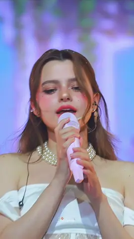 Daylight - Becky Rebecca 🧚🏻‍♀️✨🤍 #beckyarmstrong #beckysangels #เบคกี้รีเบคก้า #beckyrebecca  #daylight #taylorswift 