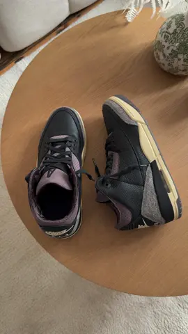 My favourite sneaker unboxing so far 😮‍💨 Unbox with me: the Jordan 3 A Ma Maniere ‘While You Were Sleeping’     #fyp #sneakers #foryou #sneakercollection #jordan3 #amamaniere #jordans #sneakerunboxing 