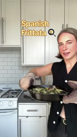 My go to Spanish Frittata 🍳🥬🥔🧅🧄#frittata #spanishfrittata #cookingfortini 