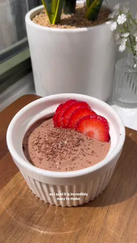 Two-Ingredient Chocolate Mousse 🍫 1 package (14/16oz) silken tofu 4oz melted dark chocolate  Blend together until fully mixed and smooth. Place in the fridge overnight until it is set. Enjoy!  #glutenfree #chocolatemousse 
