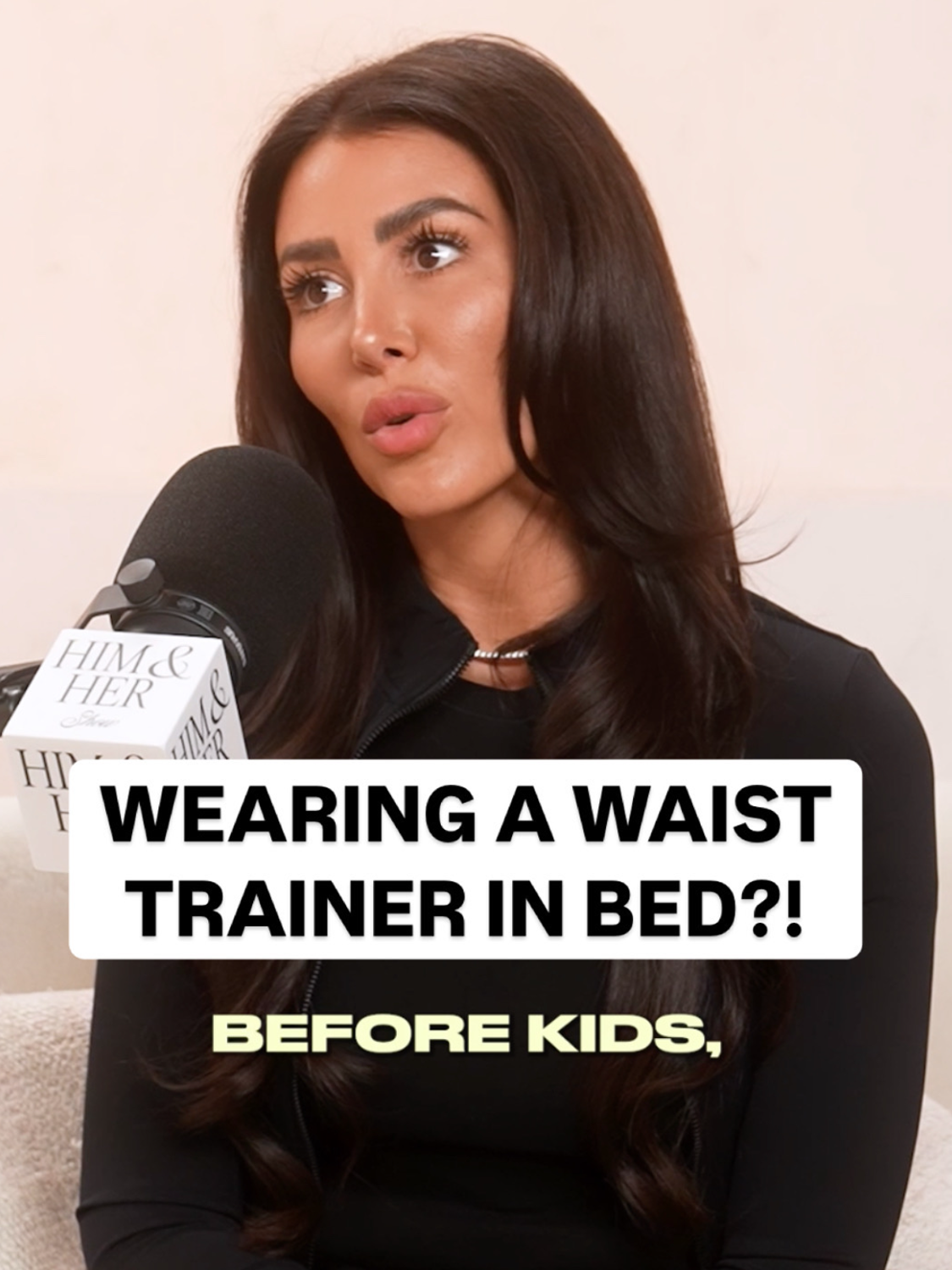 Is this the secret to SNATCHING your waist?! 👀🤯 #beautyroutine #womenshealth #waisttrainer #beautyrituals #weightloss (EP 743)